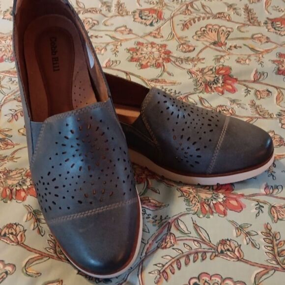 NEW Cobb Hill Laci Slip-On - Picture 10 of 10